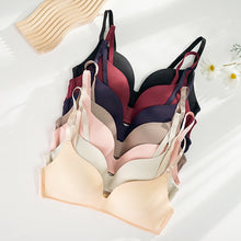 Load image into Gallery viewer, 3/4 Cup Soft & Light Padded Dally Wear T-Shirt Bra