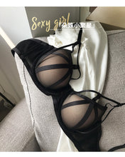 Load image into Gallery viewer, Strips Design Double Padded Pushup Bra Set