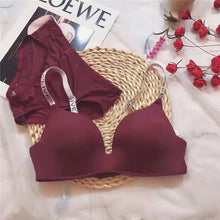 Load image into Gallery viewer, Deep Cleavage Different Strips Smooth Single Padded Bra & Underwear Set
