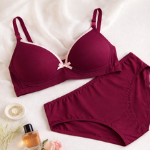 Load image into Gallery viewer, Bow Design Soft & Smooth Padded Bra & Panty Set
