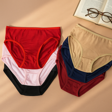 Load image into Gallery viewer, Pack of Basic Underwears