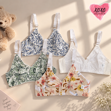Load image into Gallery viewer, Pack of 4 Xoxo Digital Printed & Simple Thick Cotton Bra's