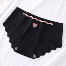 Load image into Gallery viewer, Love Sign Cut Seamless Very Smooth Underwear