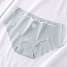 Load image into Gallery viewer, Love Sign Cut Seamless Very Smooth Underwear