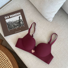 Load image into Gallery viewer, Love Design Seamless Very Soft Medium Padded Daily Wear/T-Shirt Bra