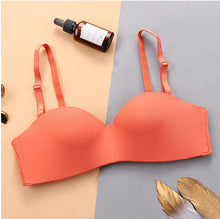 Load image into Gallery viewer, Smooth Half Cup Non Wired Pushup Bra