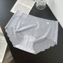 Load image into Gallery viewer, Seamless Paper Breathable Underwear