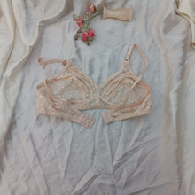 Load image into Gallery viewer, Simple Summer Cotton Bra's