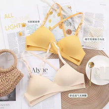Load image into Gallery viewer, Very Soft & Smooth Cross Daily Wear Bra