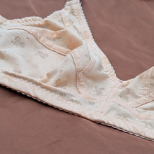 Load image into Gallery viewer, Summer Breathable Air Daily Wear Bra