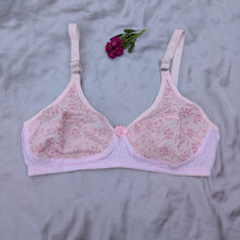 Load image into Gallery viewer, Very Soft Cotton Chicken Non Padded Bra's