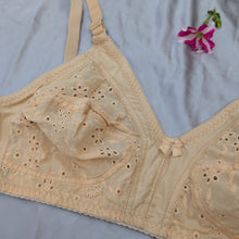 Load image into Gallery viewer, Very Soft & Smooth Traditional Chicken Bra