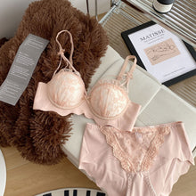 Load image into Gallery viewer, Very Soft Double Padded Lace Bridal Bra & Underwear Set