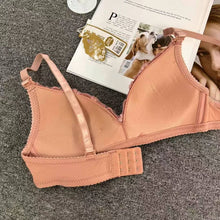Load image into Gallery viewer, Flower Design Thin Padded Deep Cleavage Daily Wear Bra ( Only Bra )