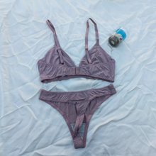 Load image into Gallery viewer, Very Soft &amp; Smooth Non Padded Bra &amp; Thongs Set ( SHEIN)
