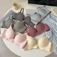 Check Design Hand Shape Medium Padded Deep Cleavage Bra