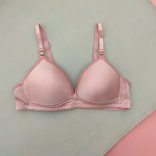 Load image into Gallery viewer, Small Flower Single Padded Bra
