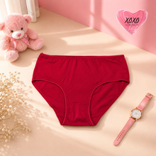 Load image into Gallery viewer, Pack of Very Fine Quailty Cotton Underwears
