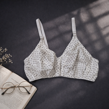 Load image into Gallery viewer, Pack of 3 Xoxo Digital Print Soft Cotton Bra's

