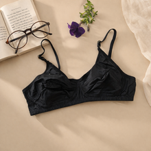 Load image into Gallery viewer, Pack of 4 Very Very Soft Lawn Bra's
