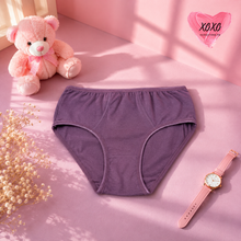 Load image into Gallery viewer, Pack of Very Fine Quailty Cotton Underwears
