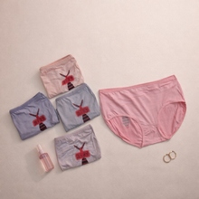 Load image into Gallery viewer, Back Side Design Underwear
