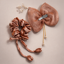 Load image into Gallery viewer, Pack of 1 Elegant Scrunchie + 1 Net Pin By Noor
