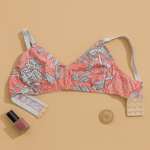 Load image into Gallery viewer, Colorfull Winter Cotton Bra (Thick Cotton )
