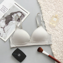 Load image into Gallery viewer, Dotted Cross Type Soft &amp; Smooth Wireless Padded Bra
