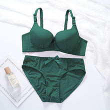 Load image into Gallery viewer, Elastane Wired Medium Padded Push Up Bra &amp; Panty Set
