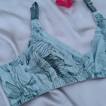 Load image into Gallery viewer, Summer Soft &amp; Smooth Lawn Bras&#39;s
