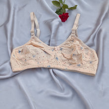 Load image into Gallery viewer, Basic Cotton Flower Design Non Padded Bra
