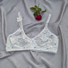 Load image into Gallery viewer, Basic Cotton Flower Design Non Padded Bra
