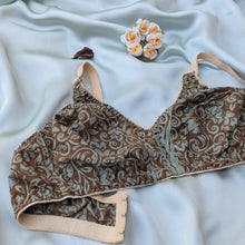 Load image into Gallery viewer, Colorfull Winter Cotton Bra (Thick Cotton )
