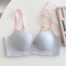 Load image into Gallery viewer, Very Soft Double Padded Seamless Cool  T-Shirt Bra
