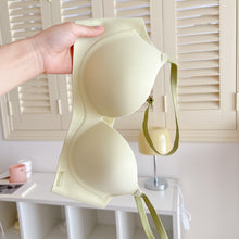 Load image into Gallery viewer, Very Soft Double Padded Seamless Cool  T-Shirt Bra
