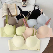 Load image into Gallery viewer, Very Soft Double Padded Seamless Cool  T-Shirt Bra
