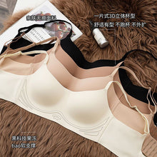 Load image into Gallery viewer, Very Very Thin &amp; Light Padded Seamless Daily Wear Bra

