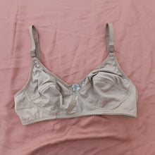 Load image into Gallery viewer, Xoxo Soft Blended Colorful Bra&#39;s
