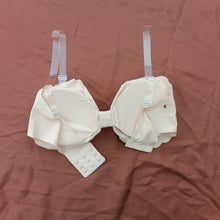 Load image into Gallery viewer, Transparent Stripes &amp; Strapless Bra
