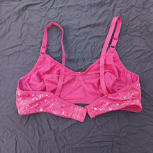 Load image into Gallery viewer, Flower Printed Non Padded Basic Bra
