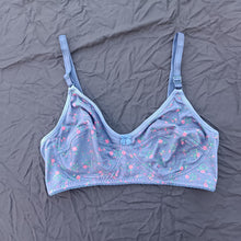 Load image into Gallery viewer, Flower Printed Non Padded Basic Bra
