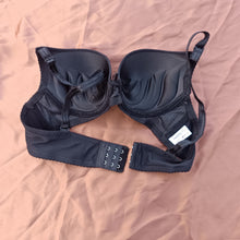 Load image into Gallery viewer, Lining Single Padded Bra with Removeable Straps
