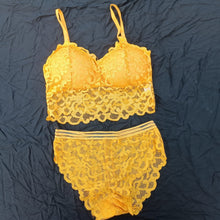 Load image into Gallery viewer, Flower Bra &amp; Panty Set
