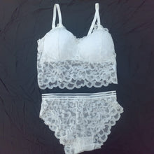 Load image into Gallery viewer, Flower Bra &amp; Panty Set
