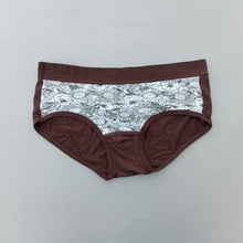 Load image into Gallery viewer, Soft &amp; Smooth Elastane Underwear
