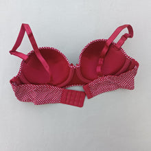 Load image into Gallery viewer, Dotted Smooth Half Cup Wired Bra with Removeable Straps
