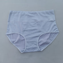 Load image into Gallery viewer, Xoxo Simple Mid Waist Underwear
