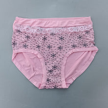 Load image into Gallery viewer, Mid Laced Flower Underwear

