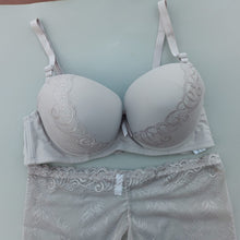 Load image into Gallery viewer, Double Padded Laced Bridal Bra &amp; Panty Set With Wire
